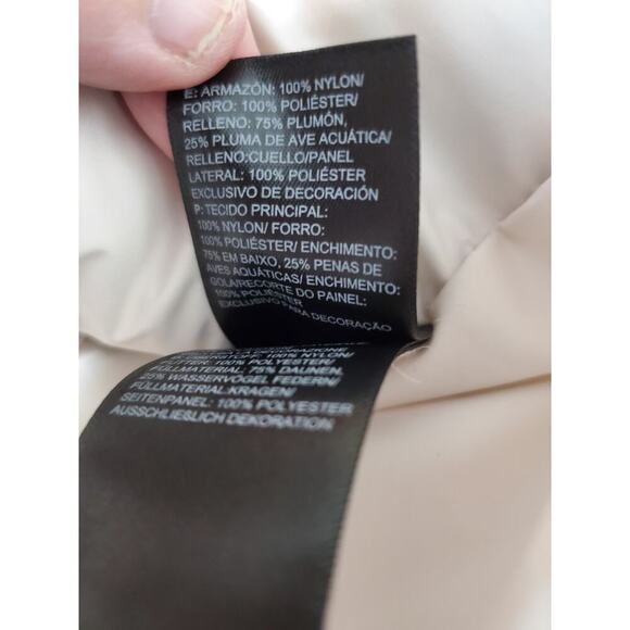 The North Face Women’s 700 Goose Down Fill Puffer White Vest MD Insulated Jacket - Picture 6 of 9